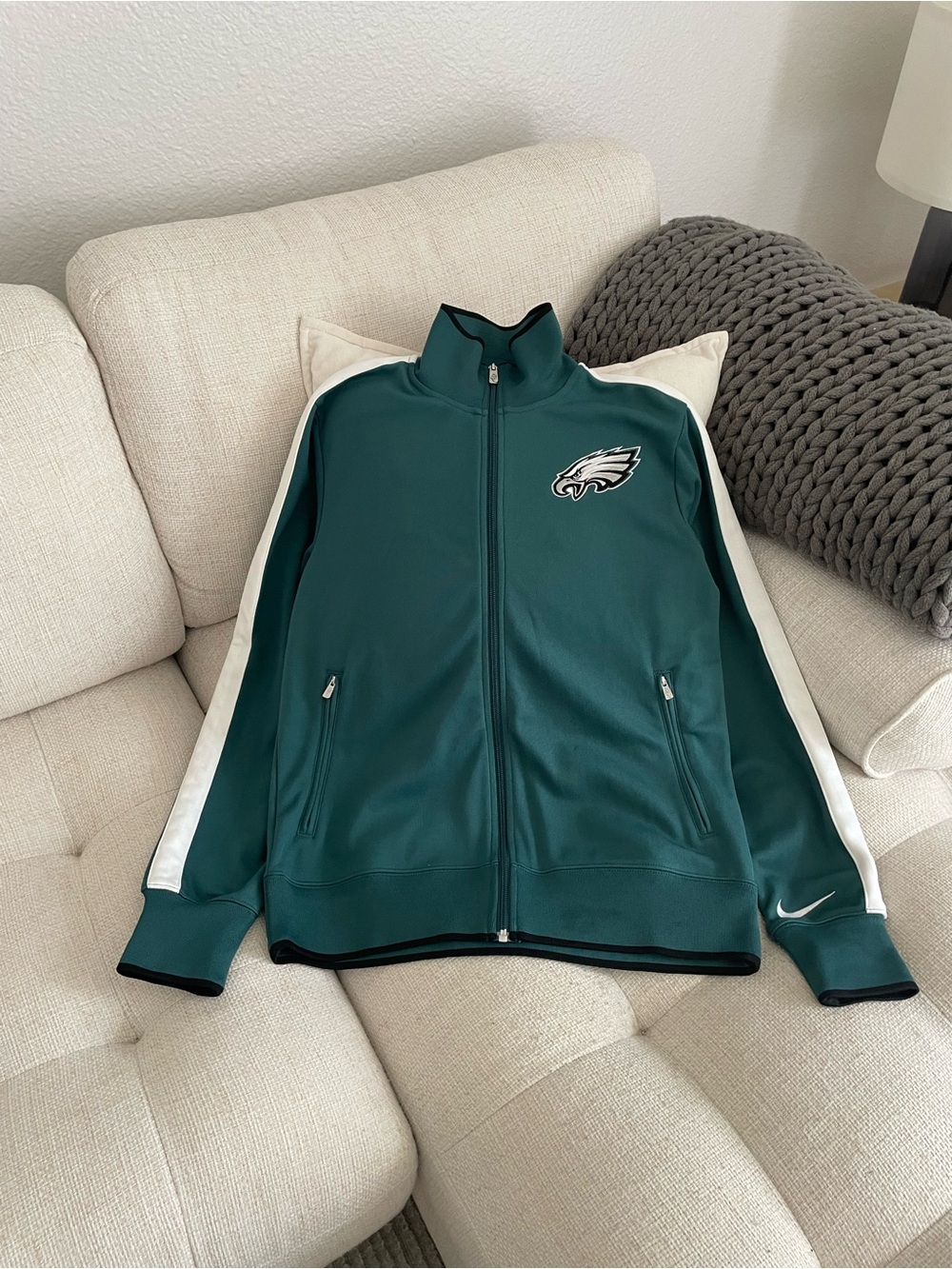Nike NFL Onfield Philadelphia Eagles Track Jacket Kelly Green White Stripe